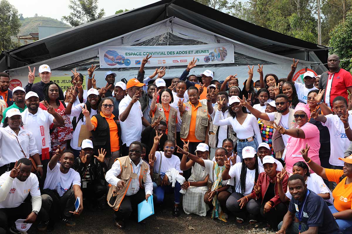 Une visite de haut niveau renforce la collaboration entre HEAL Africa et l’UNFPA