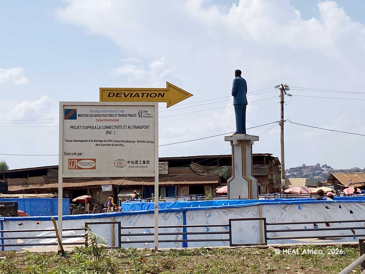 Route Butembo-Kanyabayonga : un chantier routier plus protecteur grâce au respect des consignes de circulation